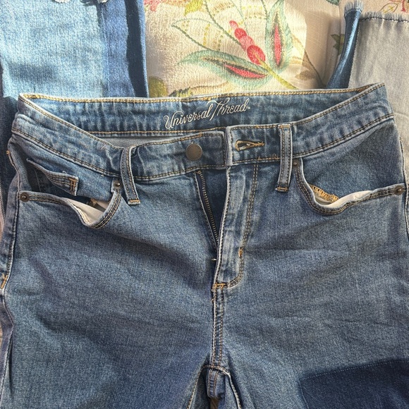 Universal Thread Patchwork Blue Jeans - Picture 3 of 8